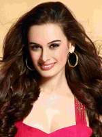 Evelyn Sharma